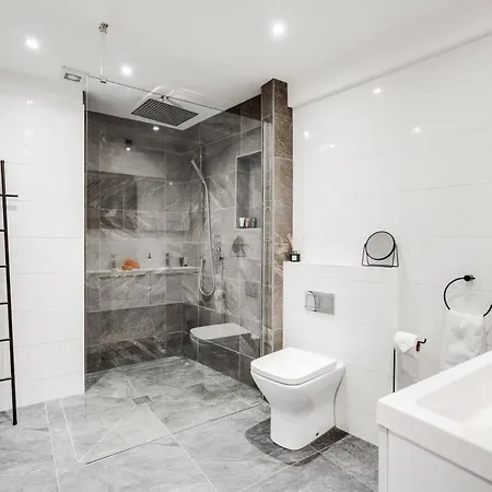 Brighton Apt - 2 Bedroom Free Wi-Fi & Parking Wallasey Exterior photo