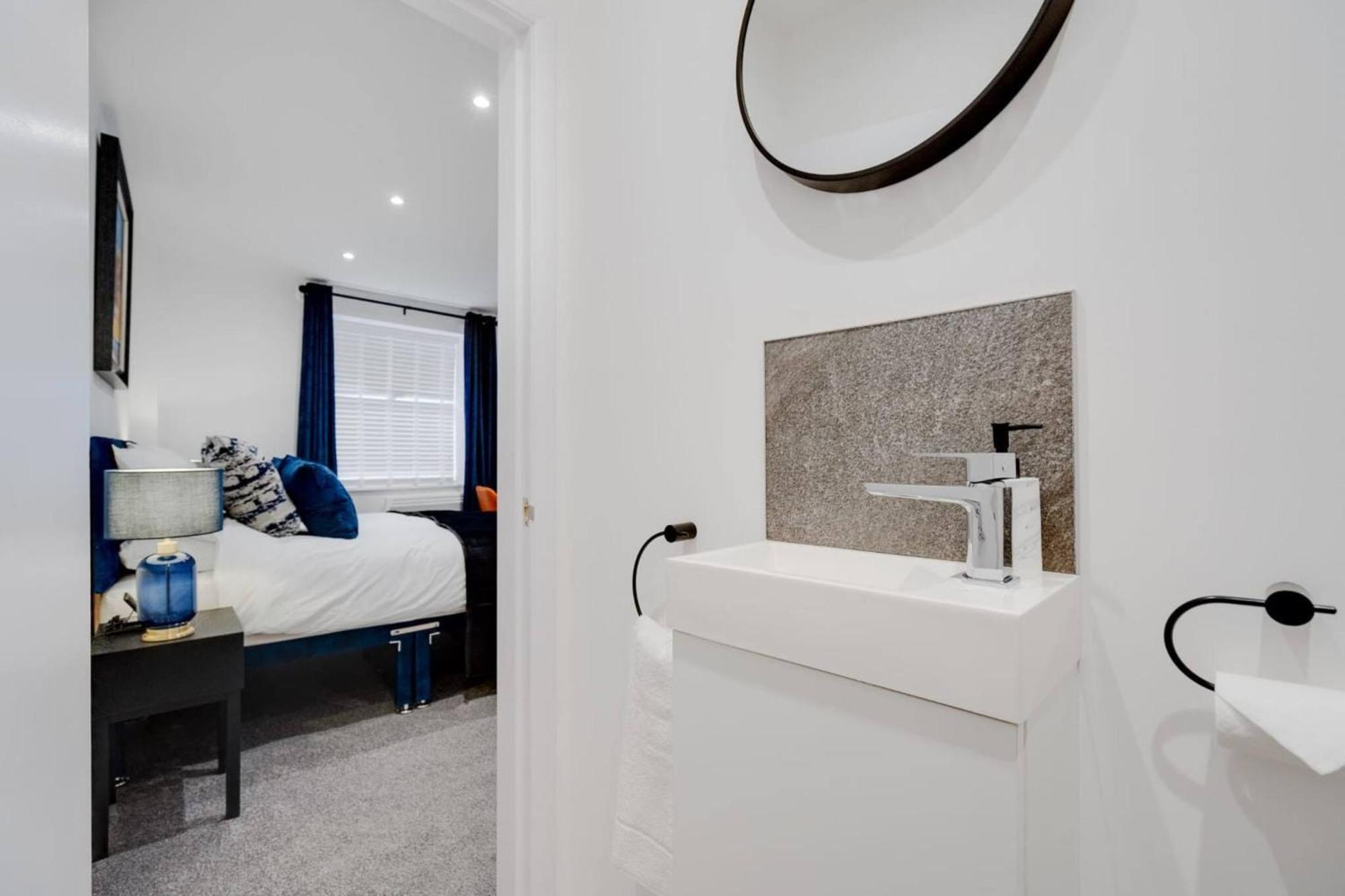 Brighton - 2 Bedroom Free Wi-fi & Parking Appartement Wallasey